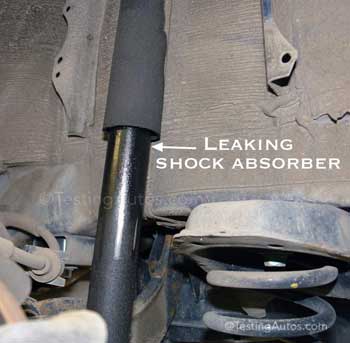 Leaking shock absorber in a car